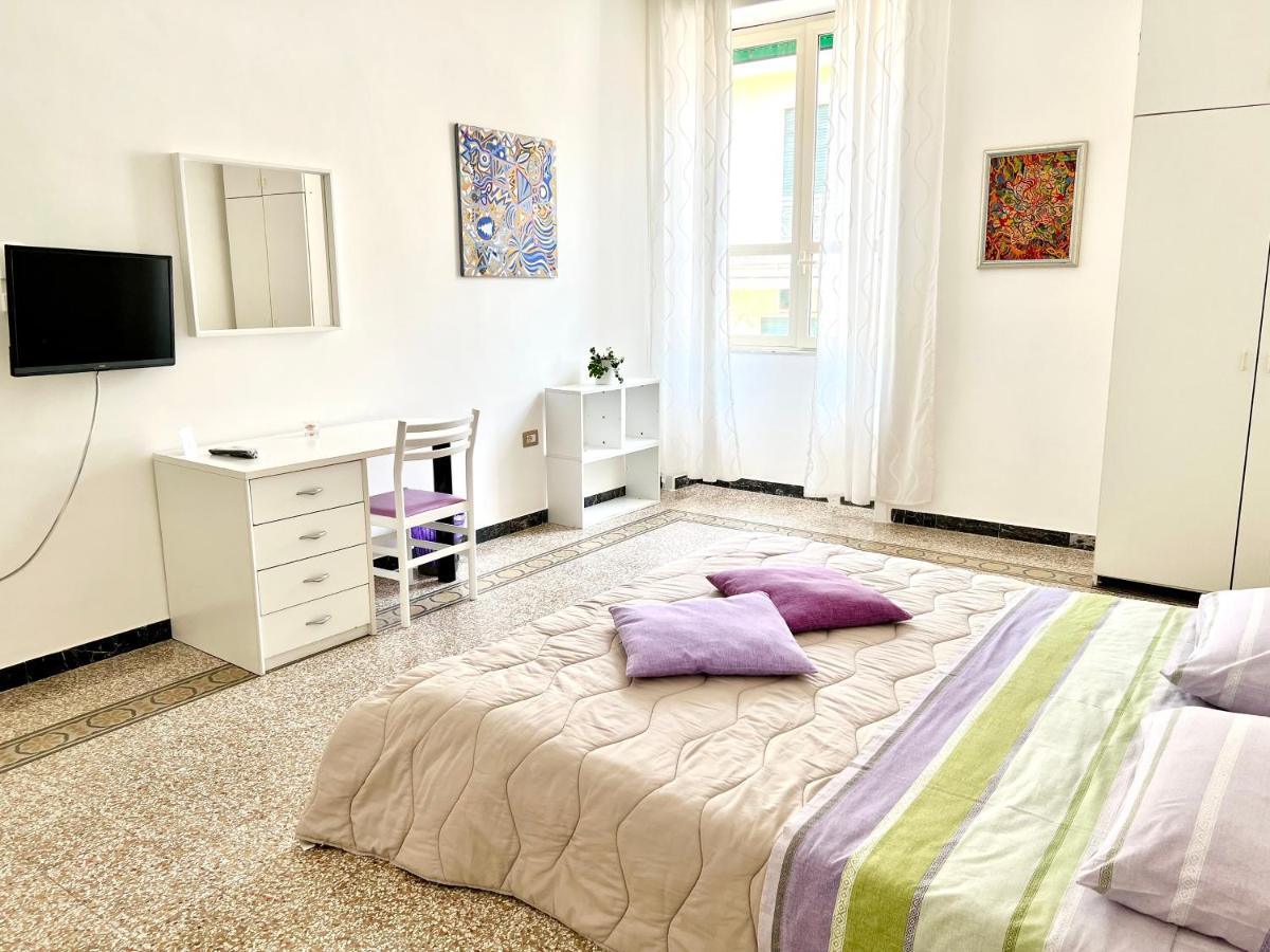 סלרנו Casa Vacanze Sunshine מראה חיצוני תמונה