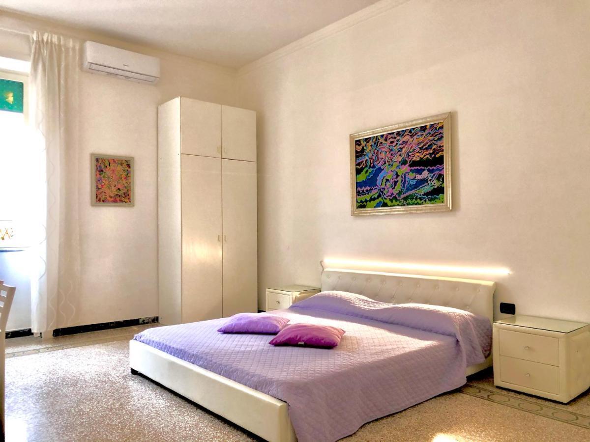 סלרנו Casa Vacanze Sunshine מראה חיצוני תמונה